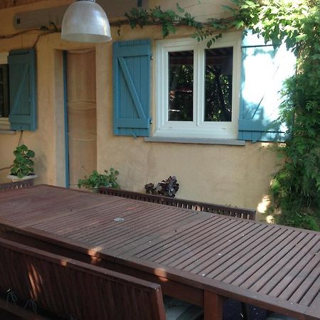 A L'Ombre Du Cedre Hotell Hyères Exteriör bild